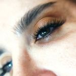 خدمات تخصصی اکستنشن مژه آیلار