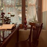 کافه گالری ابتدا