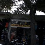 فروشگاه پوشاک صنعتی حسین زاده