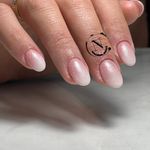 سالن کاشت ناخن نغمه (خدمات ناخن)