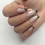 سالن کاشت ناخن نغمه (خدمات ناخن)