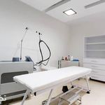 مرکز پوست ،مو و  لیزرکندلا  دکتر کریمی