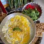 رستوران سنتی و جگرکی آقاجان