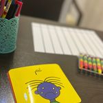 روانشناس کودک بنفشه جوان بازی درمانگر