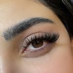 آکادمی و سالن زیبایی نلوی