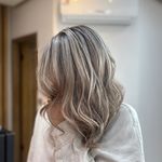 سالن زیبایی لئو متخصص لایت بدون دکلره