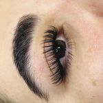 خدمات تخصصي اكستنشن مژه و ليفت ساينا