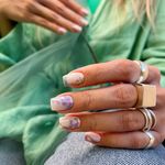 خدمات ناخن لیلیا