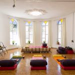 باشگاه یوگا سرو سبز