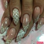 کاشت ناخن فیش اسپا پارافین تراپی