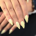 سالن آرایش و زیبایی رویا