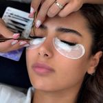 سالن زیبایی و آموزشگاه تخصصی ناژوآ