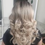 آموزشگاه و آرایشگاه زنانه ستایش