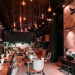 رستوران فرنگی قالوس 