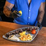 رستوران آتیش فرزین وزیری