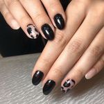 آموزش وخدمات کاشت ناخن راضیه