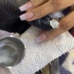 آموزش وخدمات کاشت ناخن راضیه