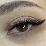 خدمات تخصصی اکستنشن مژه ریحانه وقفی
