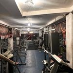 مجموعه ورزشی مادر