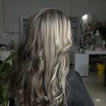 خدمات وآموزش تخصصی رنگ و لایت سمیرابرکات