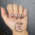 خدمات کاشت و ترمیم ناخن هدیه