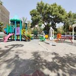 بوستان کودک و زمین چمن