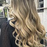 سالن زیبایی Red Beauty