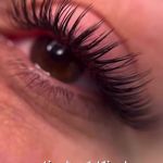 آرایشگاه زنانه نگارگر