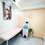 کلینیک زیبایی و لاغری دکتر صادق میرزایی