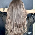 آرایشگاه زنانه عاطی بیوتی(آفر ناخن ورنگ)