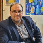 وکیل وحید ازادگرباشسیز