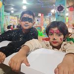 شهربازی آبنبات چوبی