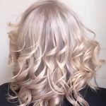 مرکز رنگ و احیا شبنم (خدمات رنگ و احیا مو)