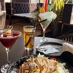 کافه رستوران پیرآقا