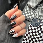 آموزش و خدمات تخصصی ناخن فروغ