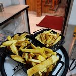 رستوران و کافه شب خاطره ها