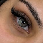 سالن زیبایی نسرین بیات(آفر رنگ و لایت)