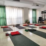 مرکز تخصصی یوگا رمانه (شعبه هفت تیر)