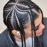 سالن زیبایی و عروس ماه زاد