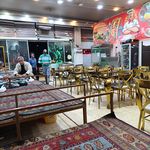 رستوران شاتر عزت نان داغ کباب داغ