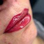 آموزشگاه وآرایشگاه زنانه vip مهتاب کریمی