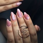 خدمات کاشت و ترمیم ناخن هدیه