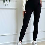 پوشاک زنانه و دخترانه رایا