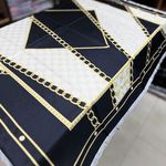 گالری شال و روسری عطرا