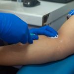 آزمایشگاه پاتوبیولوژی توانا