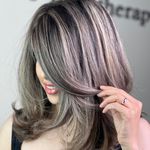 خدمات رنگ و لایت و آمبره و بالیاژ واحیا