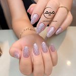 خدمات تخصصی ناخن ملیحه حسینی
