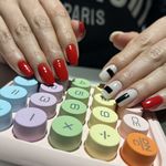 خدمات تخصصی ناخن و پدیکور مژده وکیلی