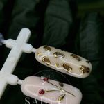 خدمات تخصصی ناخن ساحل