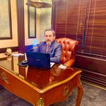 مطب دکتر فرهاد نادری نیا جراح اعصاب